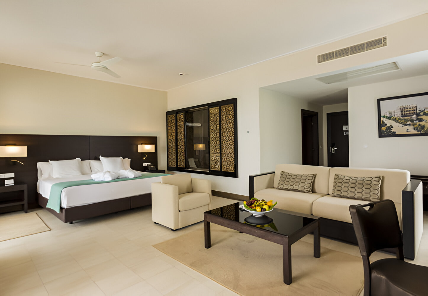 Concorde Green Park Palace